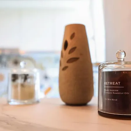 Appartamento Colorful Oasis With Sunny Balcony